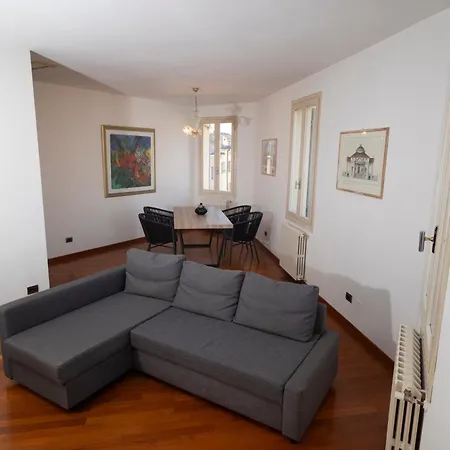 Casa Emanuela - In The Heart Of
